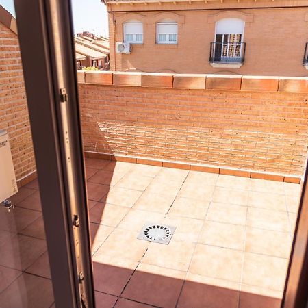 Apartamentos Hotel Carlos I Yuncos Екстериор снимка