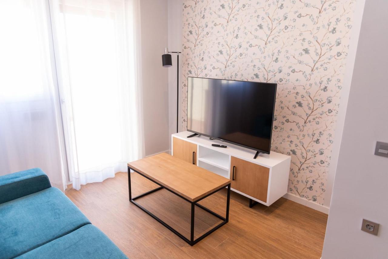 Apartamentos Hotel Carlos I Yuncos Екстериор снимка