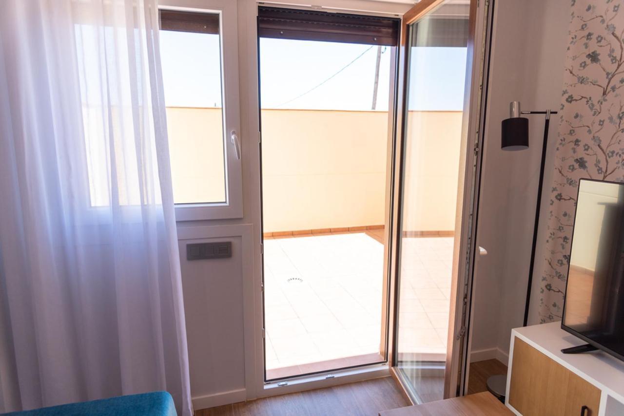 Apartamentos Hotel Carlos I Yuncos Екстериор снимка